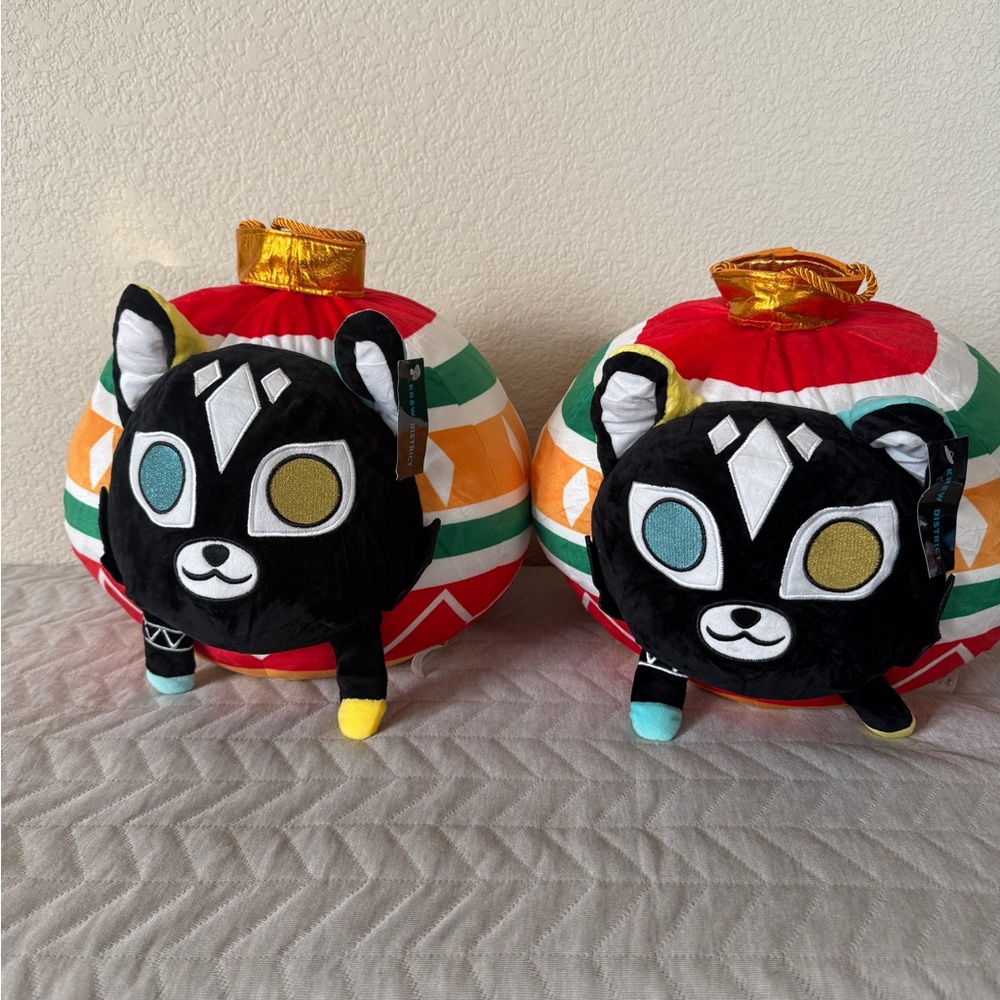 Krew District Cat Ornament Stuffy Plush New with Tags (2)
